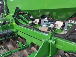 Amazone Cirrus 6003-2C mit GreenDrill