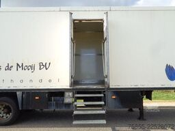Floor 2- Flower Sales Trailer 2-Axle Flower Sales Tra...