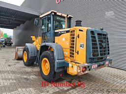Hyundai HL730-9A