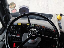 SCANIA R 560