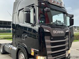 SCANIA S450 Mega