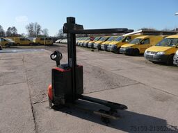 Ročni viličar bt SWE 080L