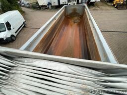 SCHWARZMÜLLER D21K0 Stahl Mulde Thermo 25m³ hydra. Hinterachse