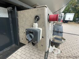 SCHWARZMÜLLER D21K0 Stahl Mulde Thermo 25m³ hydra. Hinterachse
