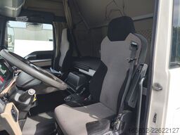 MAN TGX 18.420 Koffer Standard AHK LBW Euro 6C 4x2 ...