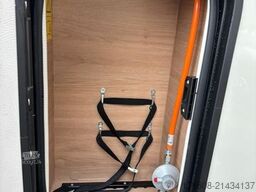 KNAUS Tourer CUV 500 LT Slide-Bett, AHK-Vorb. 4-sitzer