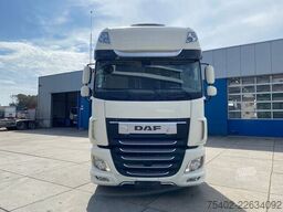 DAF XF 106 530 / Retarder / Full Spoilers / Stand A...