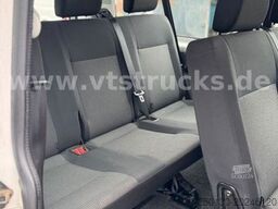 VOLKSWAGEN T6.1 Transporter Kombi lang 8 Sitzer Klima
