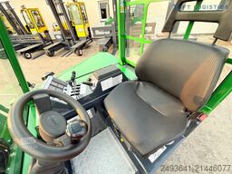 Combilift C4000CB TRIPLEX 5200MM FREE-LIFT TOP 1