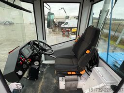 Nicolas ASM14.4-4.1 terminal tractor 8x2x8 / 200
