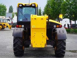 JCB 535-95 / 3.5 T / range 9.5 m / joystick