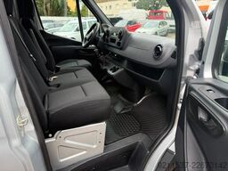 MERCEDES-BENZ Sprinter  Pritsche DoKa  311