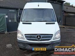 Mercedes-Benz Sprinter 513 L2H2, automatic
