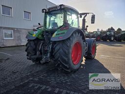Fendt 724 VARIO S4 Profi Plus