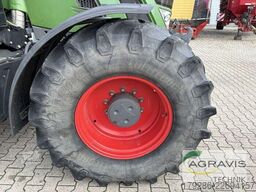 Fendt 724 VARIO S4 Profi Plus