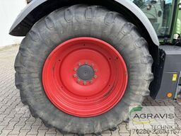 Fendt 724 VARIO S4 Profi Plus