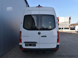 MERCEDES-BENZ Sprinter 317 CDI Hochdach AHK-3.5t.