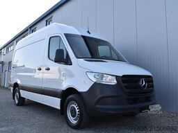 MERCEDES-BENZ Sprinter 317 CDI Hochdach AHK-3.5t.