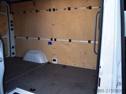 MERCEDES-BENZ Sprinter 317 CDI Hochdach AHK-3.5t.