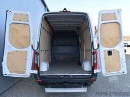 MERCEDES-BENZ Sprinter 317 CDI Hochdach AHK-3.5t.