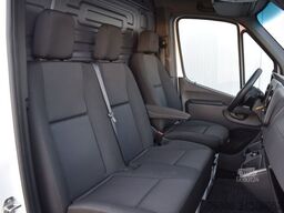 MERCEDES-BENZ Sprinter 317 CDI Hochdach AHK-3.5t.