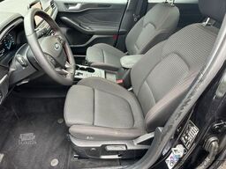 FORD Focus 1,5 Auto 88kW ST-Line*PANO*LED*NAVI*KAMERA