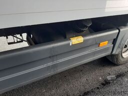 MERCEDES-BENZ Atego 818L Euro6 Koffer LBW AHK 3Sitze