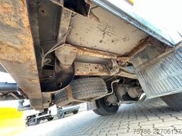 MERCEDES-BENZ Vario 613 D DokaKA/ L2H2/ 5 Sitze/ AHK/ Standhzg