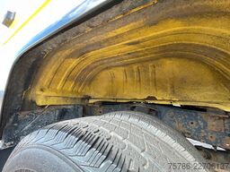 MERCEDES-BENZ Vario 613 D DokaKA/ L2H2/ 5 Sitze/ AHK/ Standhzg