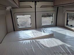 CARADO CV 600 Alufelgen, Markise, Faltverdunkelung