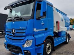 MERCEDES-BENZ 1845 L Actros Willig Tank BJ 2013 13.500 L AHK