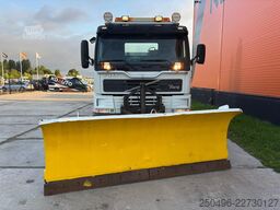 Volvo FM 12 340 4x4 BOX L=4286 mm