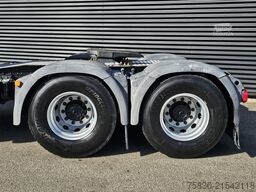 MAN TGX 33.560 6x4 / INTARDER / PTO / 198 dkm.
