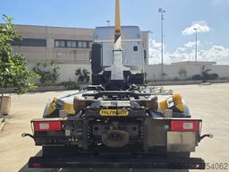 IVECO SWAY 260S48