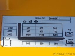 Auto-Merkel GmbH & Co.KG Auto-Merkel GmbH & Co.KG Auto-Merkel GmbH & Co.KG