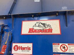 Harris Badger L125 S2 11/8 baler