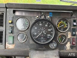 Volvo F408 4x2 crane truck w/ Tico 350 crane and low km