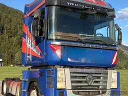 Tracteur routier standard RENAULT MAGNUM 440 18T