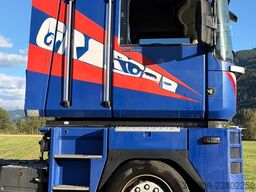 RENAULT MAGNUM 440 18T