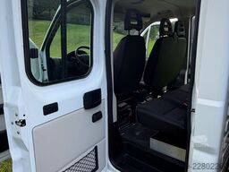 PEUGEOT Boxer 130 HDi Doppelkabine