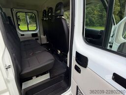 PEUGEOT Boxer 130 HDi Doppelkabine