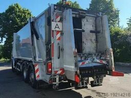 Scania P410 LB 8x2*6 MNA VARIOPRESS ZÖLLER DELTA 2301