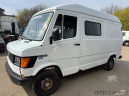 Ploščati dostavnik Mercedes-Benz 200-serie **208D-FRENCH ORIGINE**