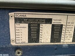 Scania R 560 V8 8x4 Retarder Hiab 24 Tonmeter laadkraan