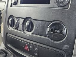 MERCEDES-BENZ SPRINTER 310