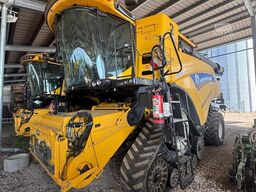 New Holland CR 10.90