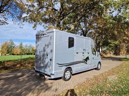 Renault Master Nieuw model MTM paardenwagen voor 2 paar...