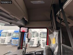 DAF NXF 480 4X2 FT - SHC - CC683 RED - 167N - NH4C -