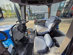 NEW HOLLAND TG 230