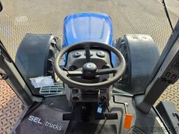 NEW HOLLAND TG 230